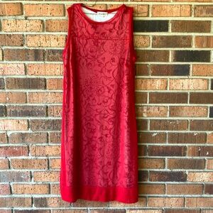 Red dress looks glamorous. ✨